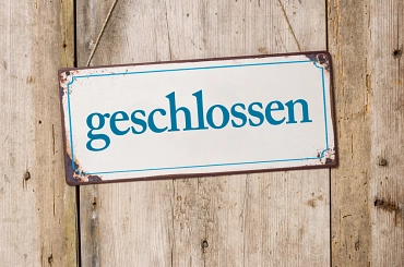 geschlossen&nbsp;&copy;&nbsp;fotolia